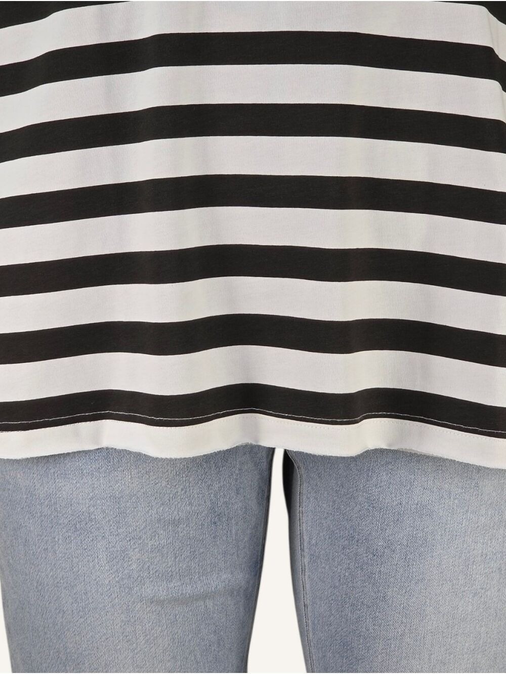 Ampersand Avenue Boyfriend Tshirt XL Black White Striped Oversized NWT - Picture 9 of 11